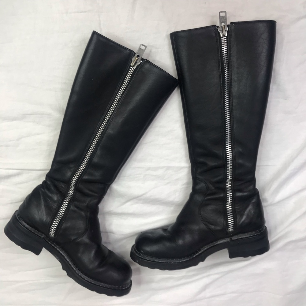 John Fleuvog Leather Cece Boots in Black